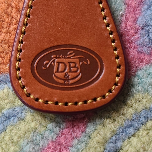 Dooney &  Bourke key chain - Picture 2 of 3